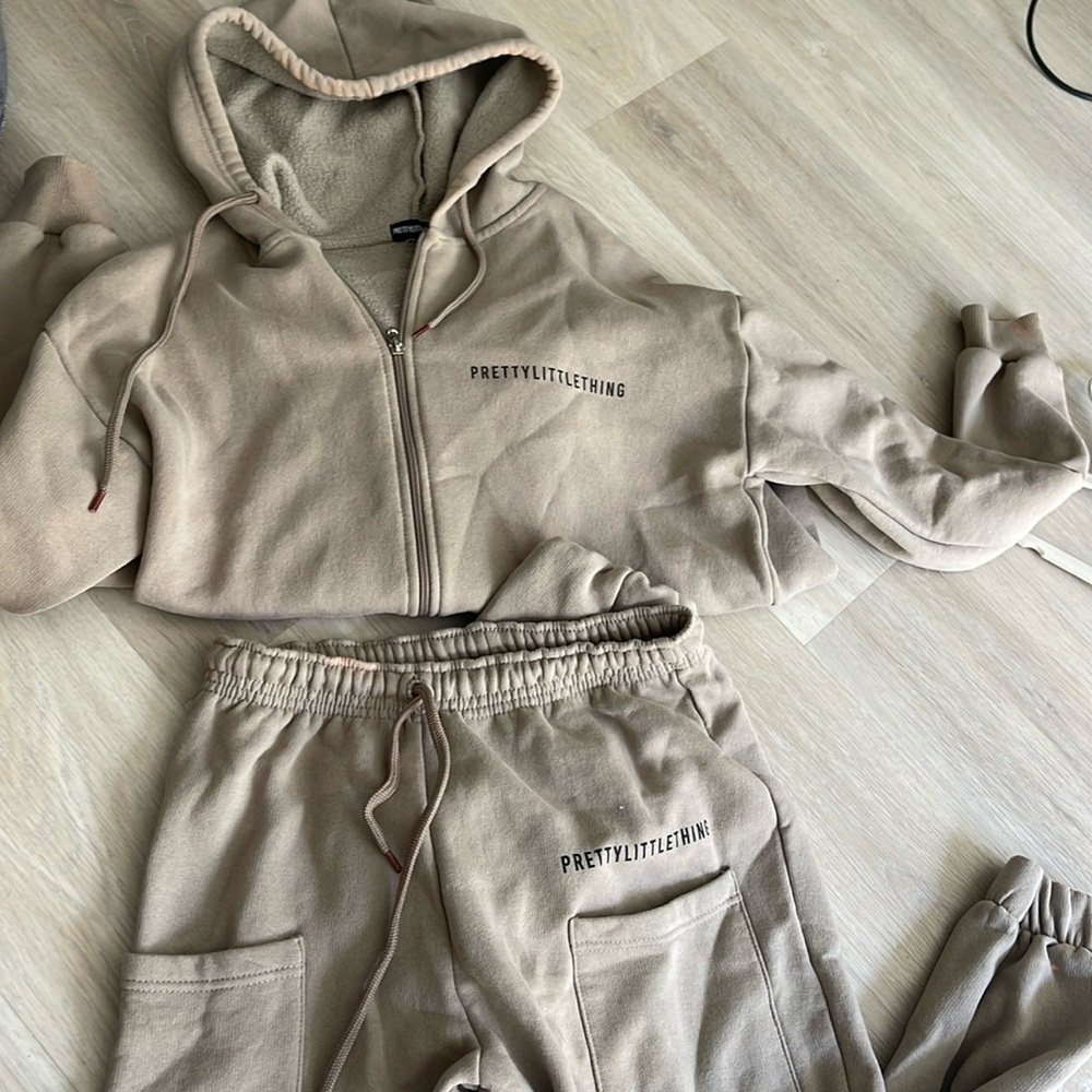 pretty little thing sweat set. SOLD TOGETHER